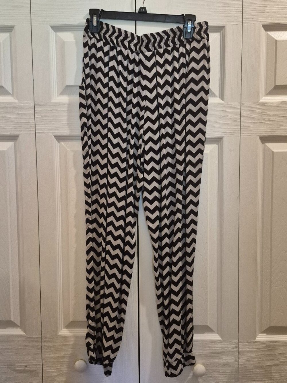Flowy Soft Black Beige Geometric Wide Leg Boho Rayon Pants XL